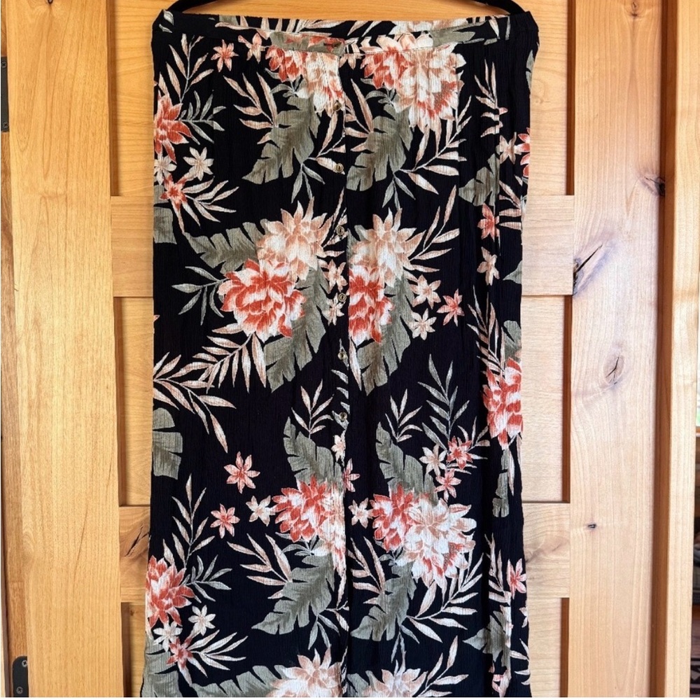 Billabong Floral Button-Front Maxi Skirt